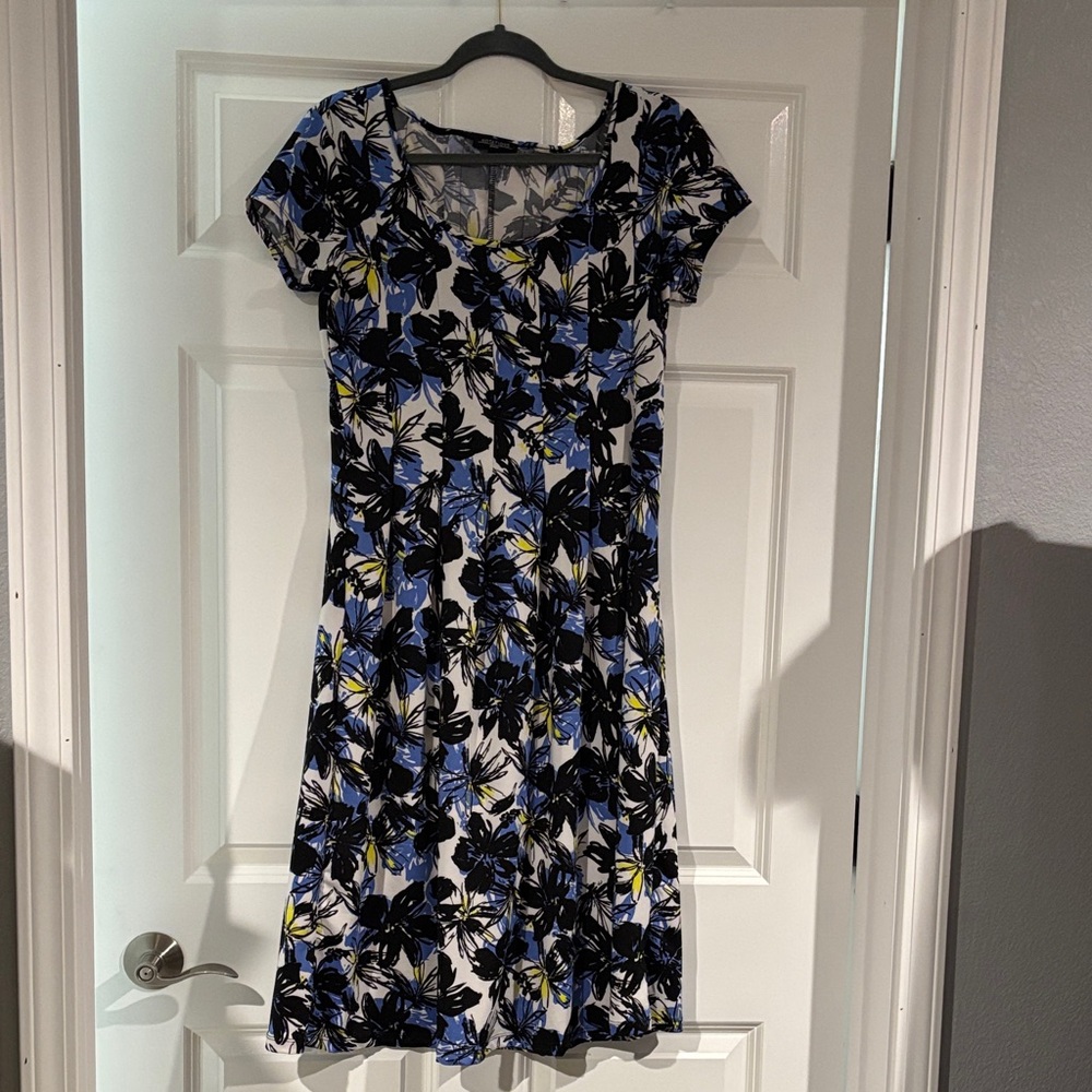 Notations Blue and Black Floral Midi Dress